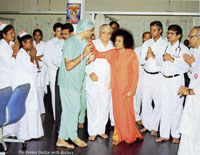Sathya_Sai_Baba